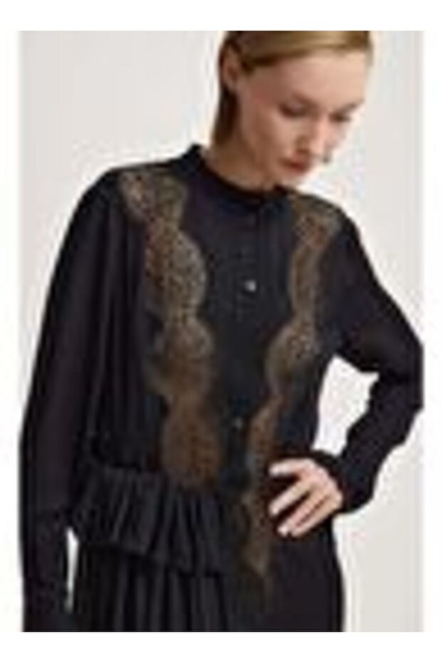 Dantelli Siyah Gece Elbisesi - 4