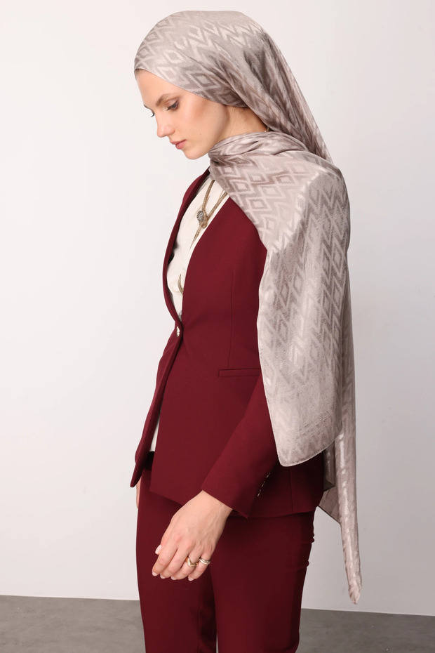 Tile Pattern Shiny Jacquard Shawl - 6