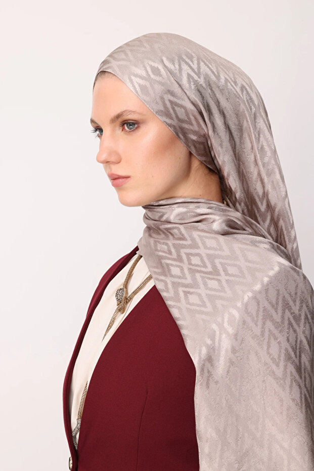 Tile Pattern Shiny Jacquard Shawl - 5