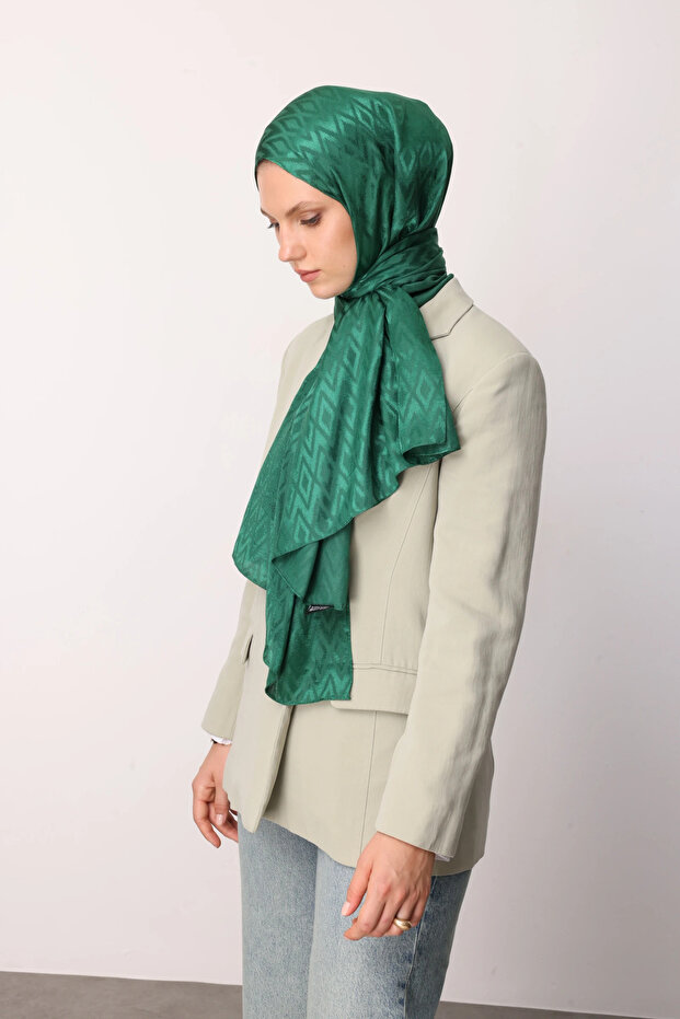 Tile Pattern Shiny Jacquard Shawl - 4