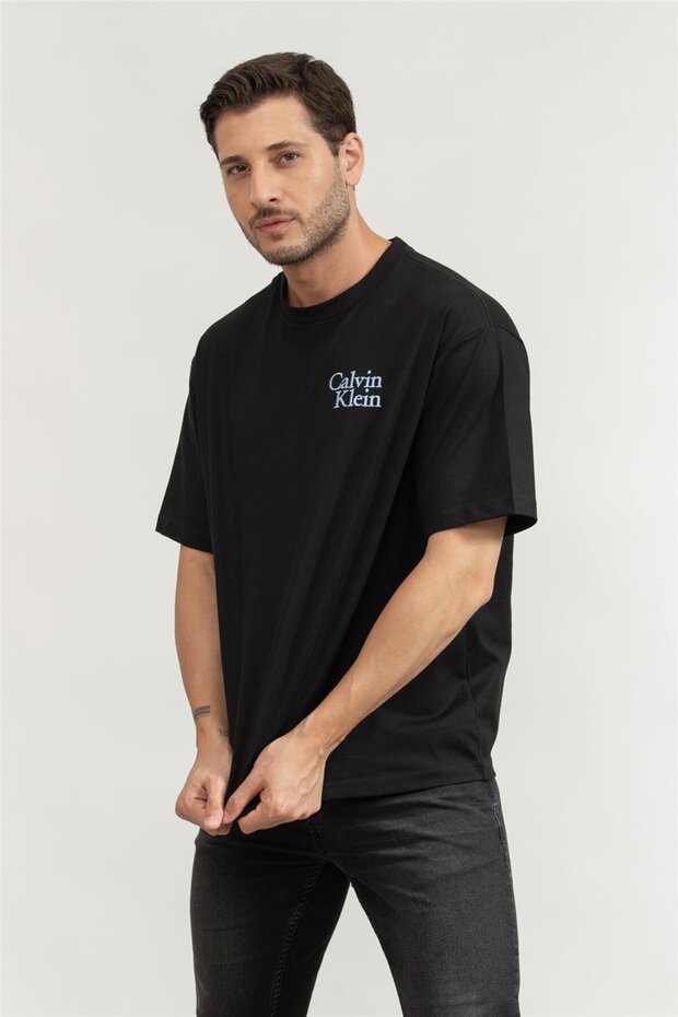 Erkek Renkli Calvin Yazı Desen Kısa Kol Regular Fit Siyah T-Shirt - 2