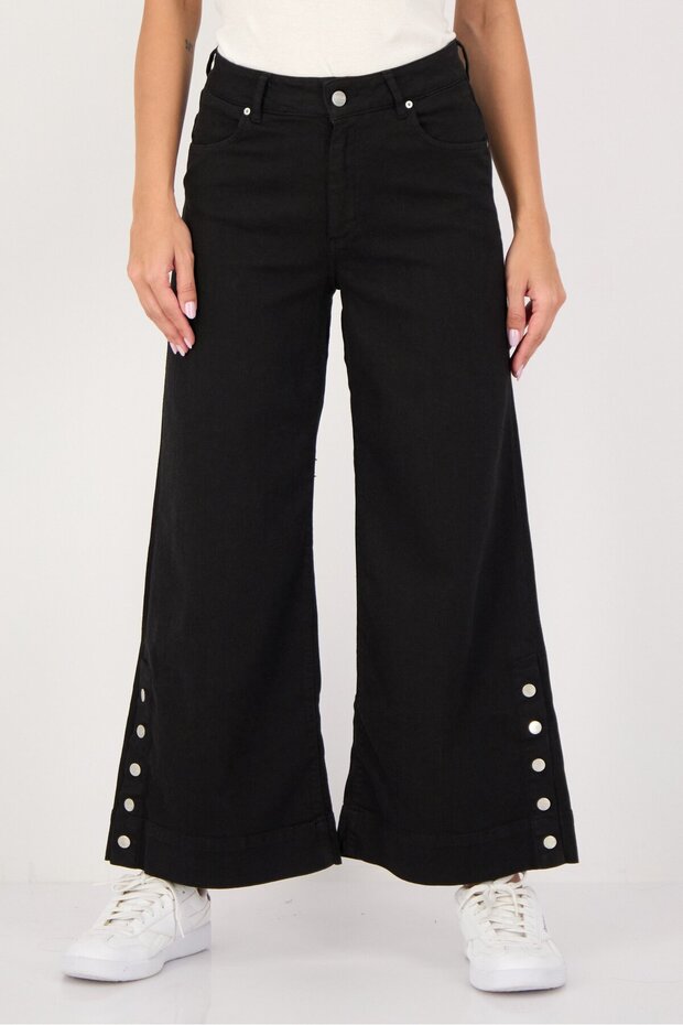 Women Regular Fit Solid Wide Leg Pants, Black