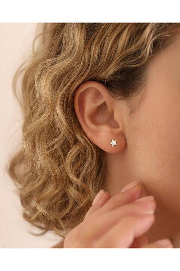 Minik Yıldız 14 Ayar Altın Küpe - 3