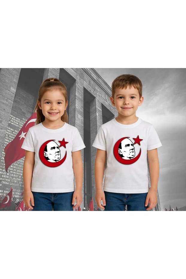 Unisex Moon Star T-Shirt May 19 October 29 April 23 November 10 Ataturk Children's T-Shirt