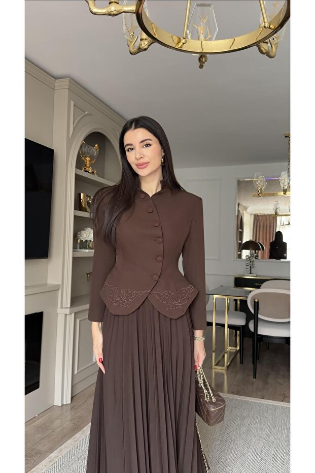 Set dublu maro brodat - 6