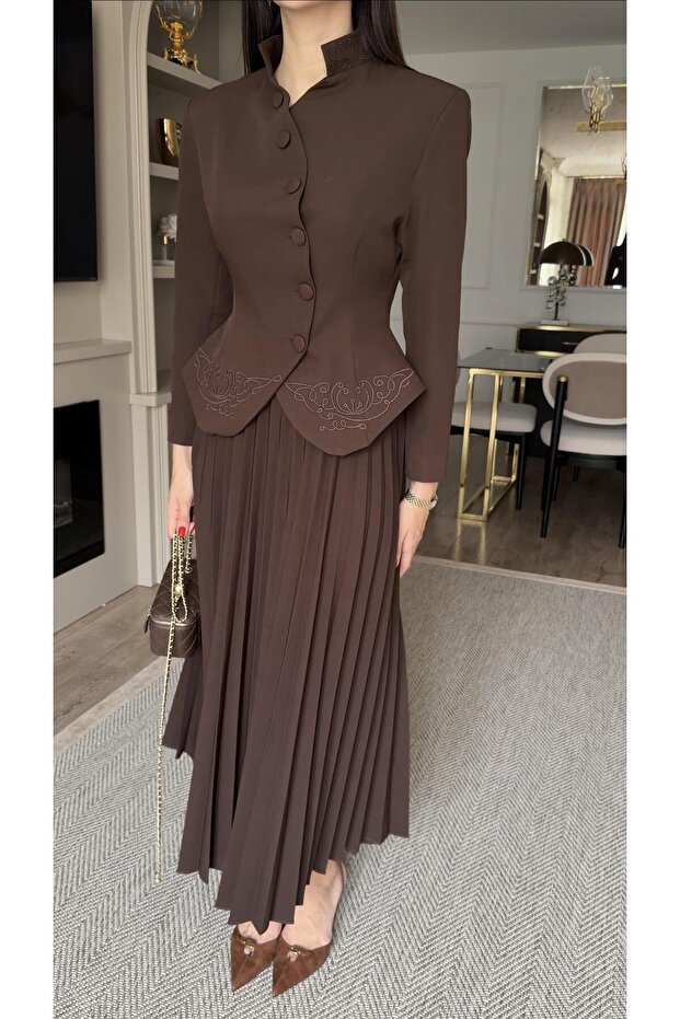 Set dublu maro brodat - 4