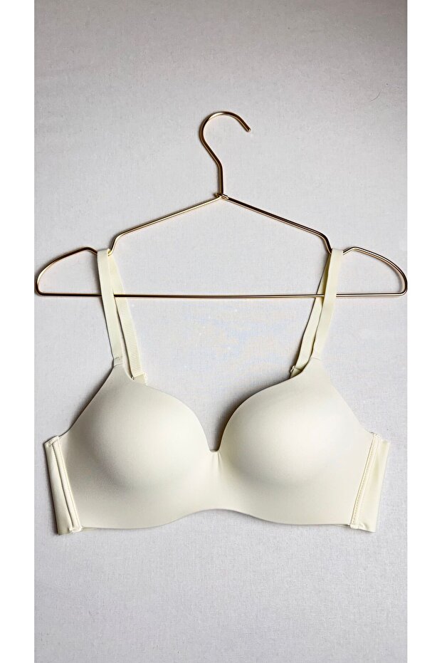 Basic Laser Fabric No-Show Padding Bra - 1