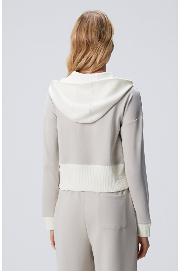 Taş Kapüşonlu Crop Sweatshirt - 5