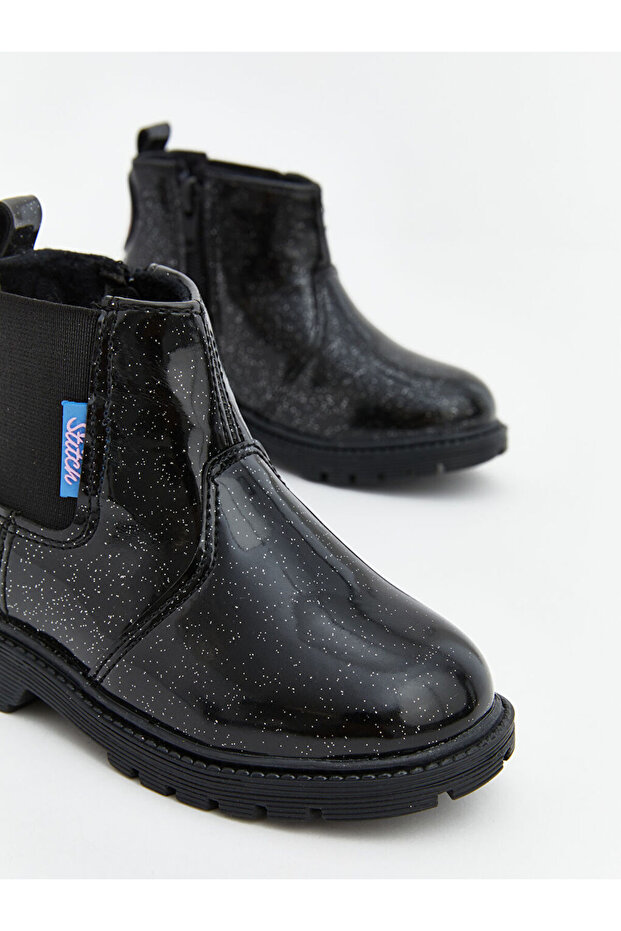 Parlak Görünümlü Kız Çocuk Bot - 3