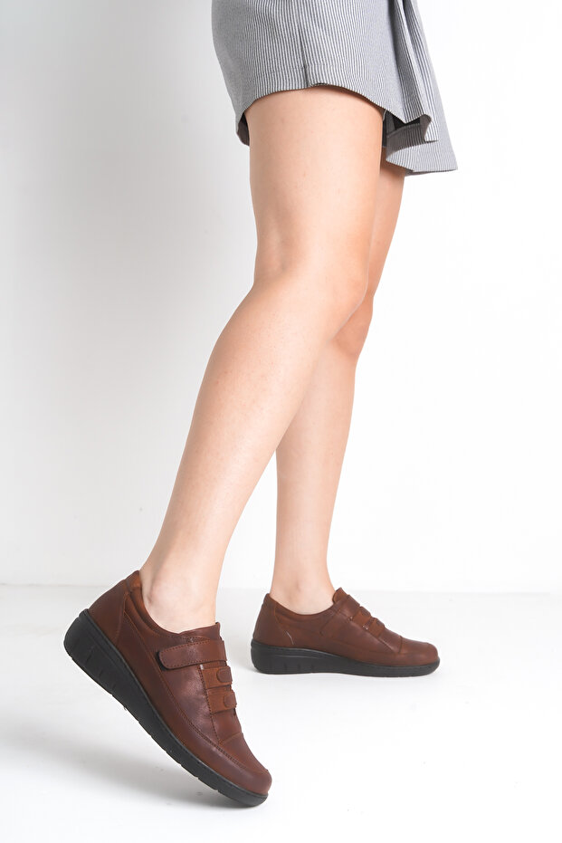 ORTHOPEDIC WOMEN'S SHOES