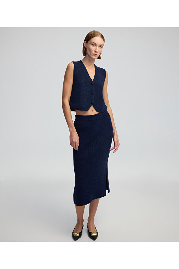 Yırtmaçlı triko etek - 1