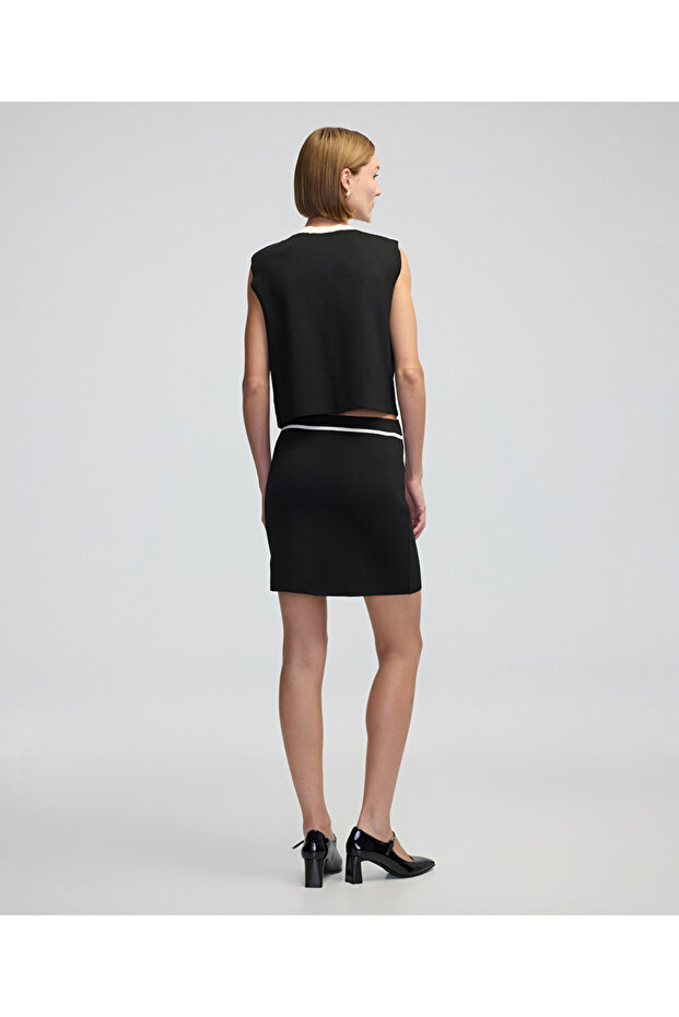 Metal düğmeli süveter - 7