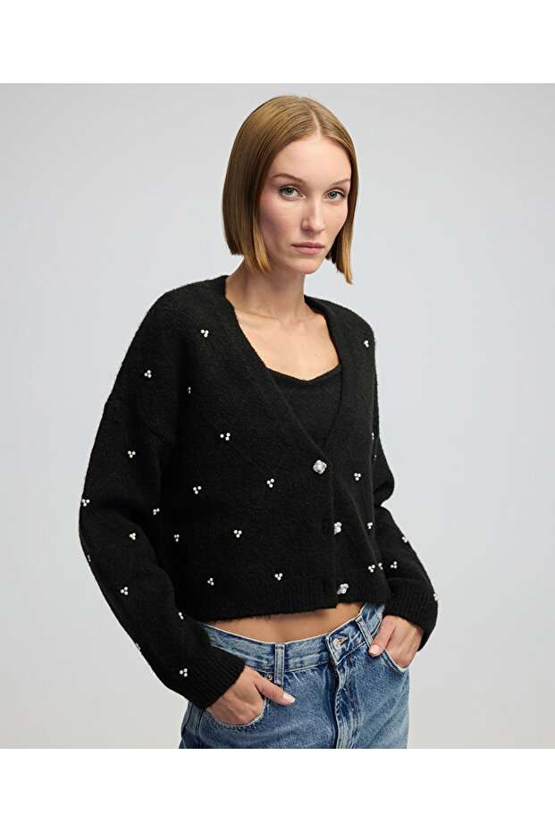 İşlemeli hırka - 1