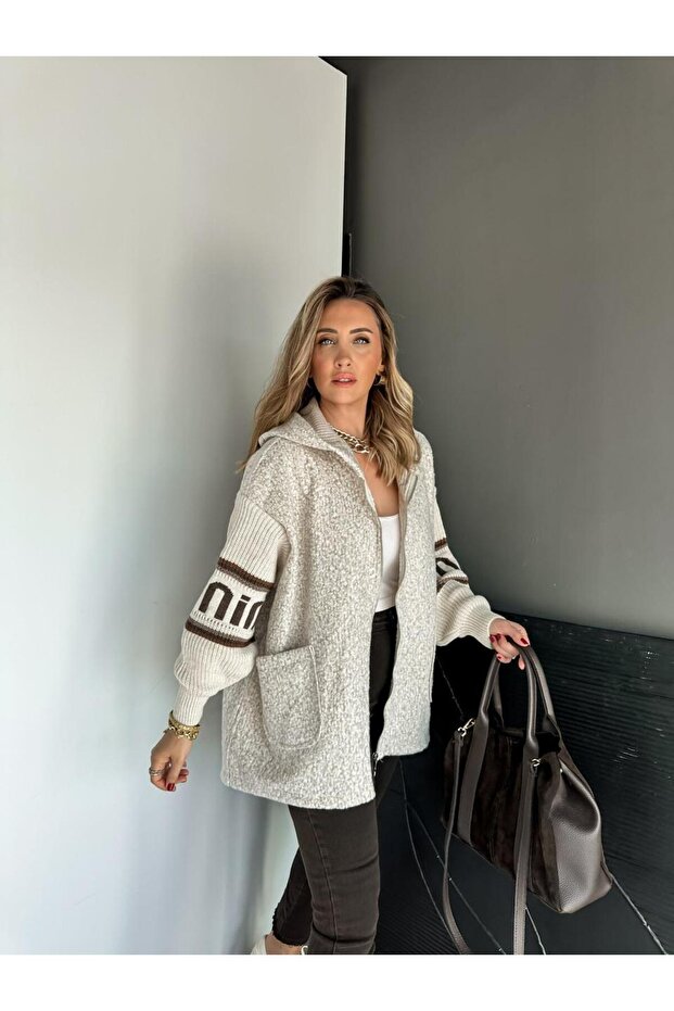 Stone Sleeves Knitwear Boucle Coat
