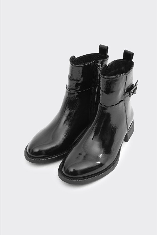 Hakiki Deri Kadın Bot - 2