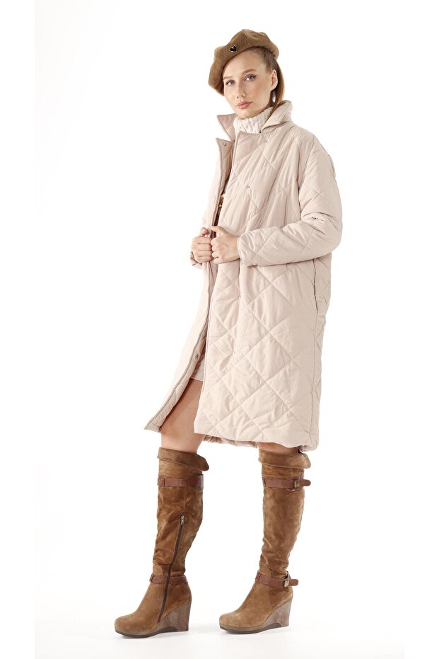 سترة طويلة مبطنة بحزام - 3