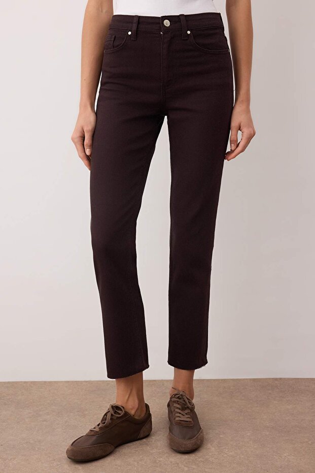 Kahverengi Yüksek Bel Paçası Kesikli Comfort/Esnek YENİ Mom Jeans TWOAW26JE00026 - 3