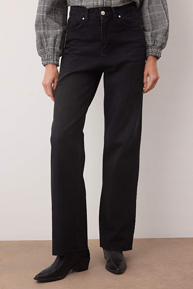Siyah Paçası Kesikli Yüksek Bel Straight %100 Pamuk Non-Stretch Jeans TWOAW25JE00378 - 3