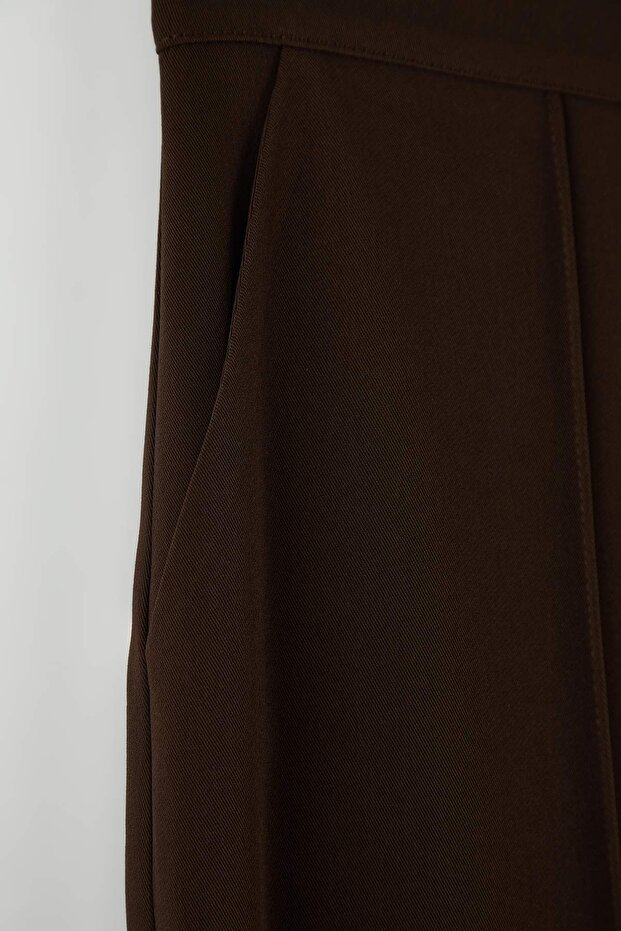 EXCLUSIVE Özel Koleksiyon Dökümlü Kahverengi Nervürlü Wide Leg/Geniş Paça Pantolon TWOAW26PL00118 - 7