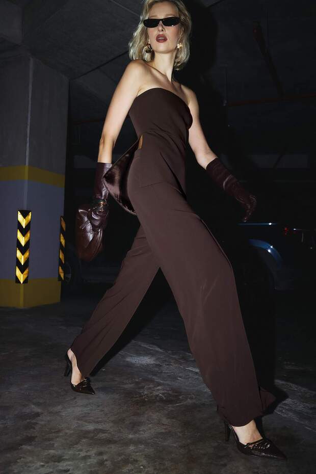 EXCLUSIVE Özel Koleksiyon Dökümlü Kahverengi Nervürlü Wide Leg/Geniş Paça Pantolon TWOAW26PL00118 - 1