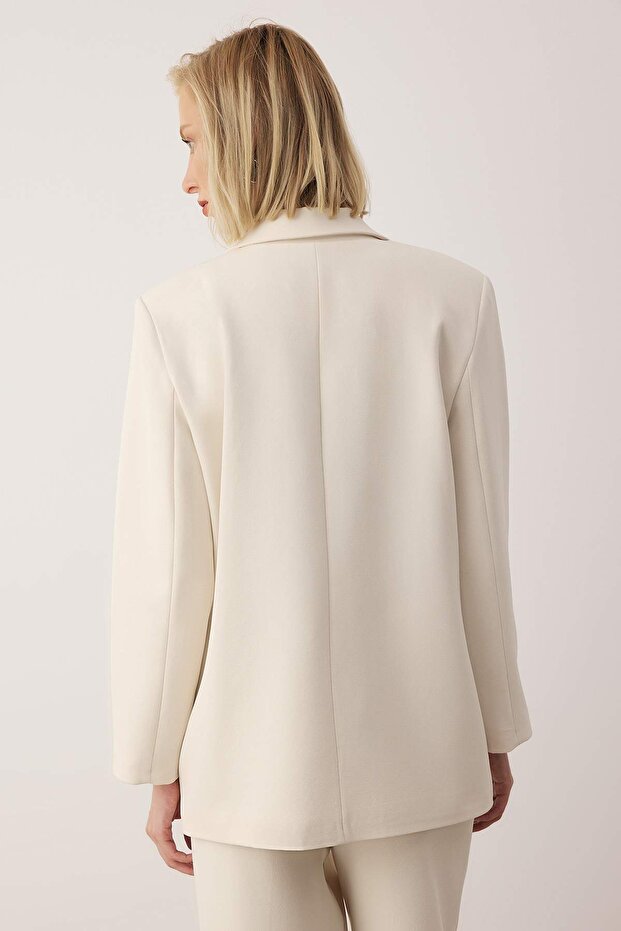 EXCLUSIVE Özel Koleksiyon Ekru Biye Detaylı Oversize Blazer Ceket TWOAW26BC00053 - 5