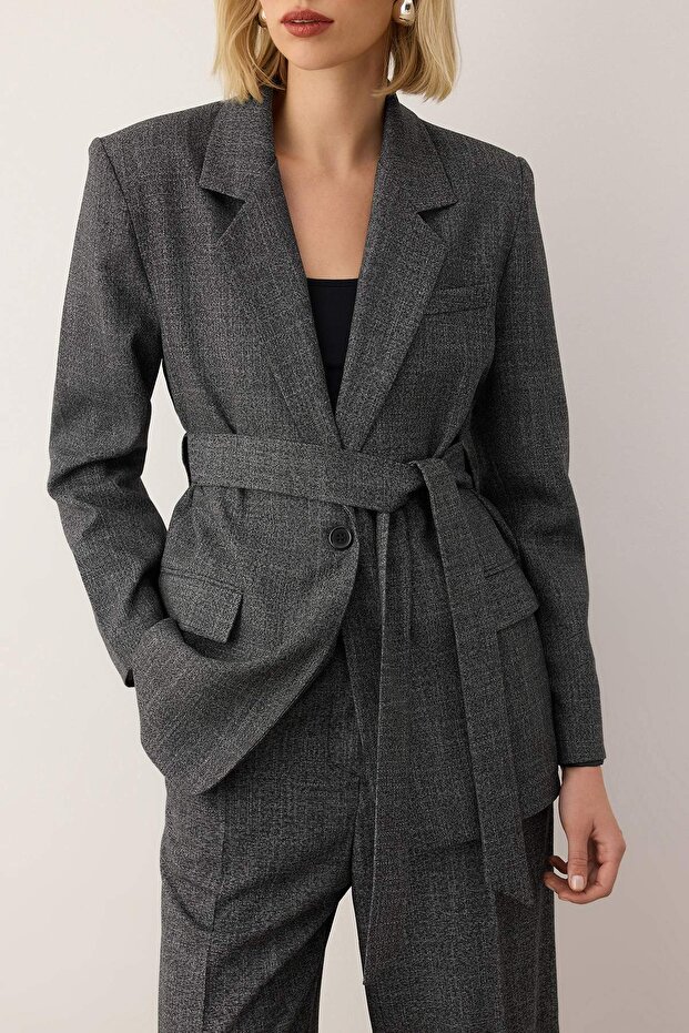 EXCLUSIVE Özel Koleksiyon Antrasit Kuşaklı Oversize Yün İçerikli Blazer Ceket TWOAW26BC00049 - 4