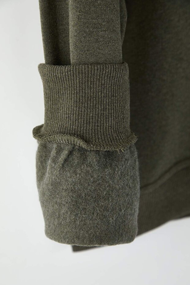 Siyah-Haki 2'li Paket Oversize/Geniş Kesim İçi Polar/Sıcak Tutan Etiketli Sweatshirt TMNAW24SW00001 - 11