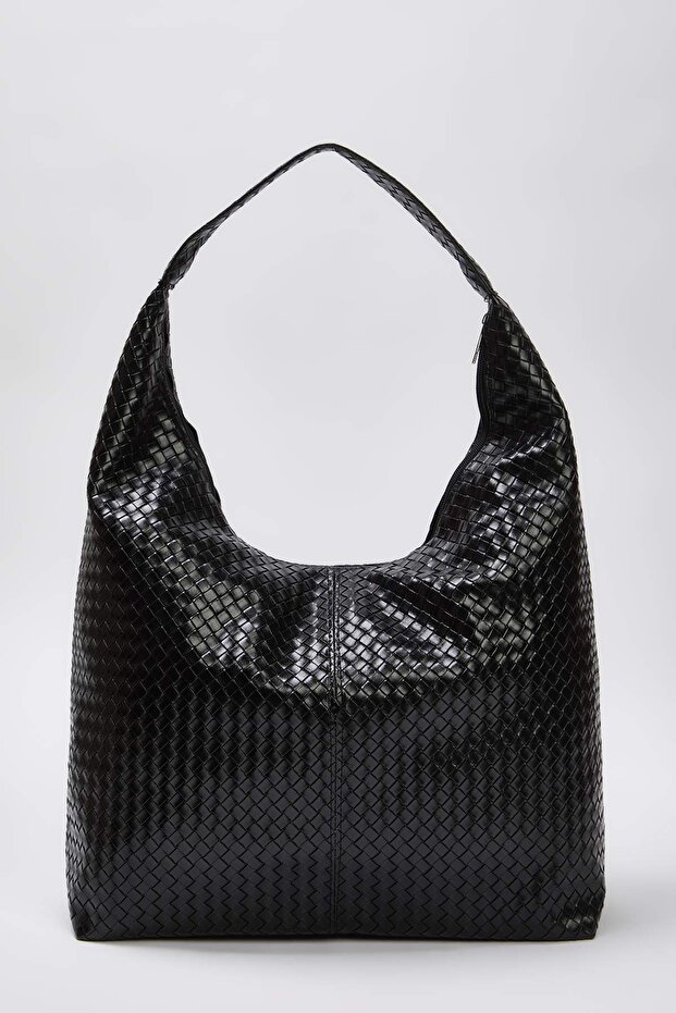 Czarna torba na ramię z dużym wzorem w kratkę TAKAW26OC00045 - 3