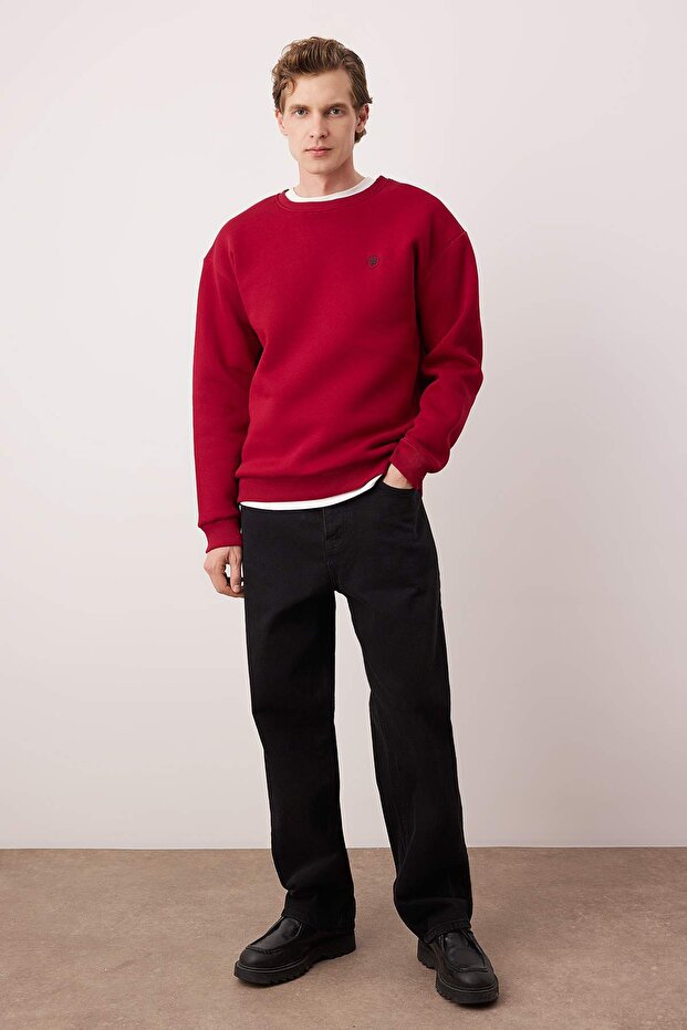 Kırmızı Yeni Oversize/Geniş Kesim Yonca Baskı Detaylı Kalın/İçi Polar Sweatshirt TMNAW26SW00024 - 2