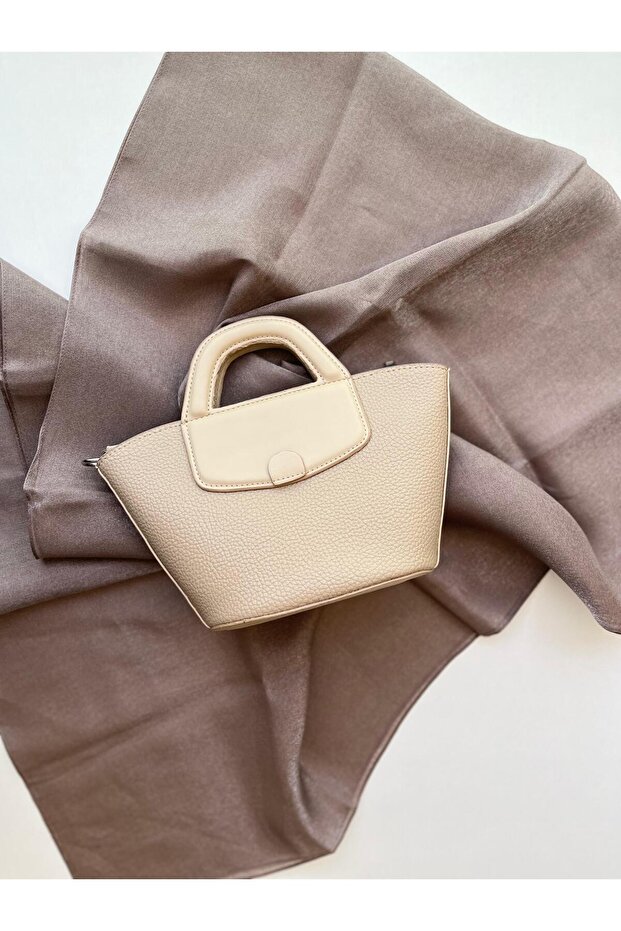 Triangle Handbag - 1