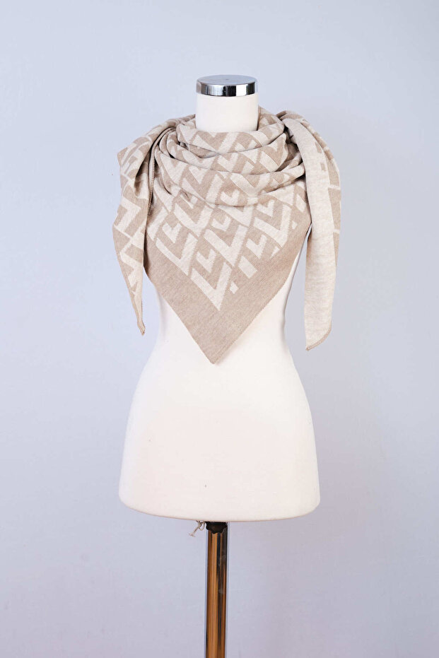 V Patterned Knitwear Triangle Shawl - 5