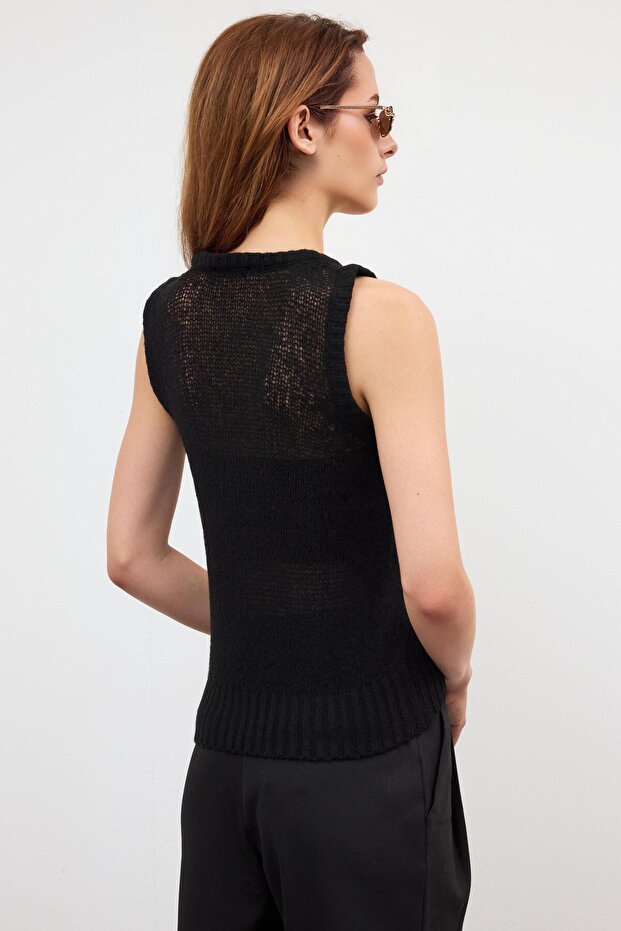 Siyah Triko Süveter - 4