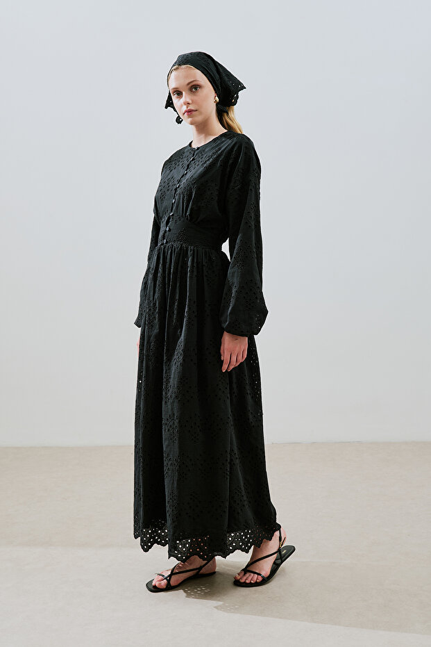 BRODE DÜĞMELİ ELBİSE SİYAH - 2