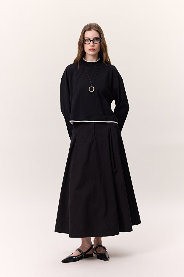 SZEROKA SPÓDNICA Z KIESZENIAMI, CZARNA - 2