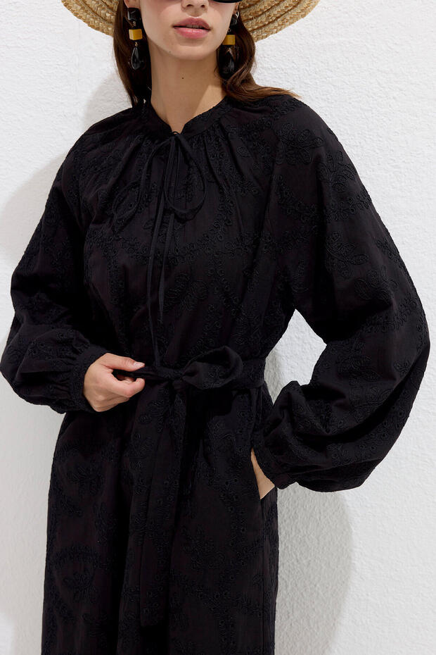 ASTARLI BRODE ELBİSE SİYAH - 7