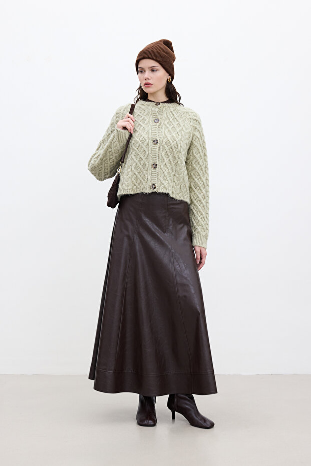 Bitterbrauner, weit geschnittener Lederrock - 1