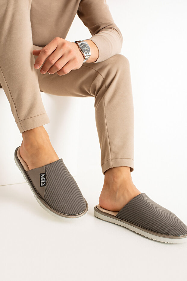 Uniszex házi papucs csúszásmentes talppal, bordázott anyagból, kényelmes modell, stílusos és kényelmes beltéri papucs félig bőr - 5