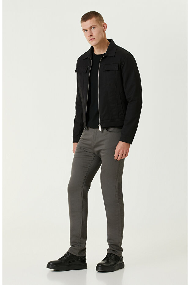 Siyah İçi Kapitoneli Mont - 3