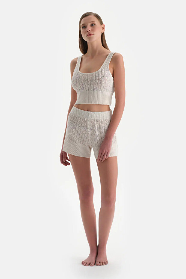 Ekru Kısa Şort - 4