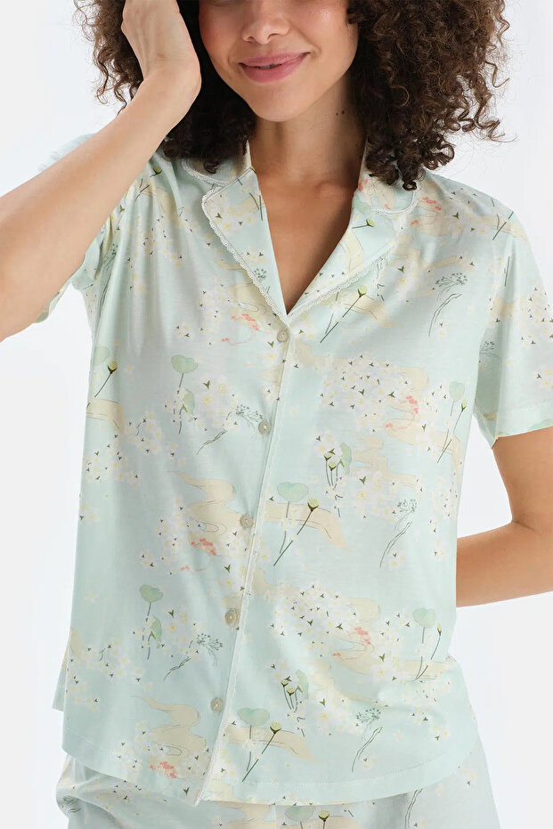 Açık Yeşil Çiçek Baskılı Penye Modal Gömlek Şort Pijama Takımı - 5