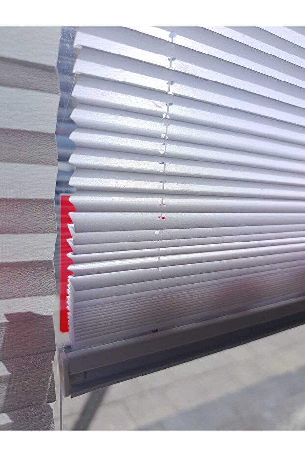 CAM BALKON VE PVC KAPI & PENCERE PİLİSELİ PERDE VİDALI - 1