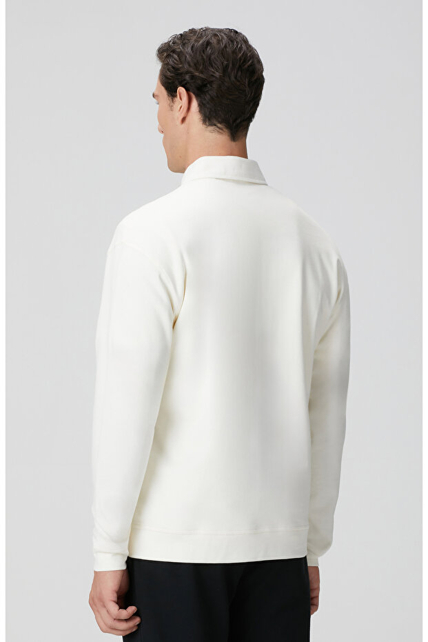 Kırık Beyaz Sweatshirt - 5