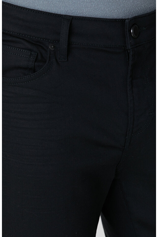 Siyah Kaplamalı Denim Pantolon - 4