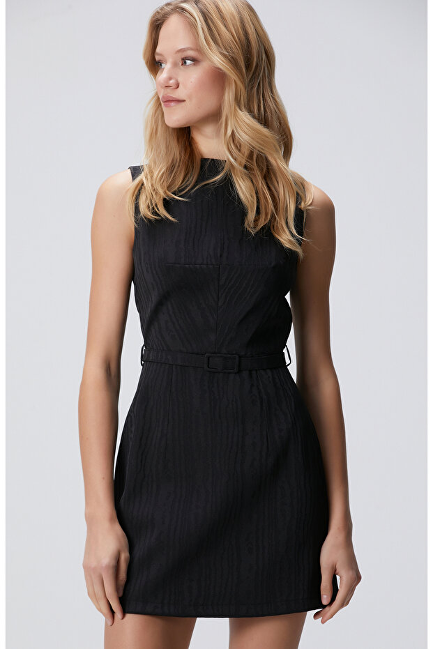 Siyah Jakar Desenli Mini Elbise - 3