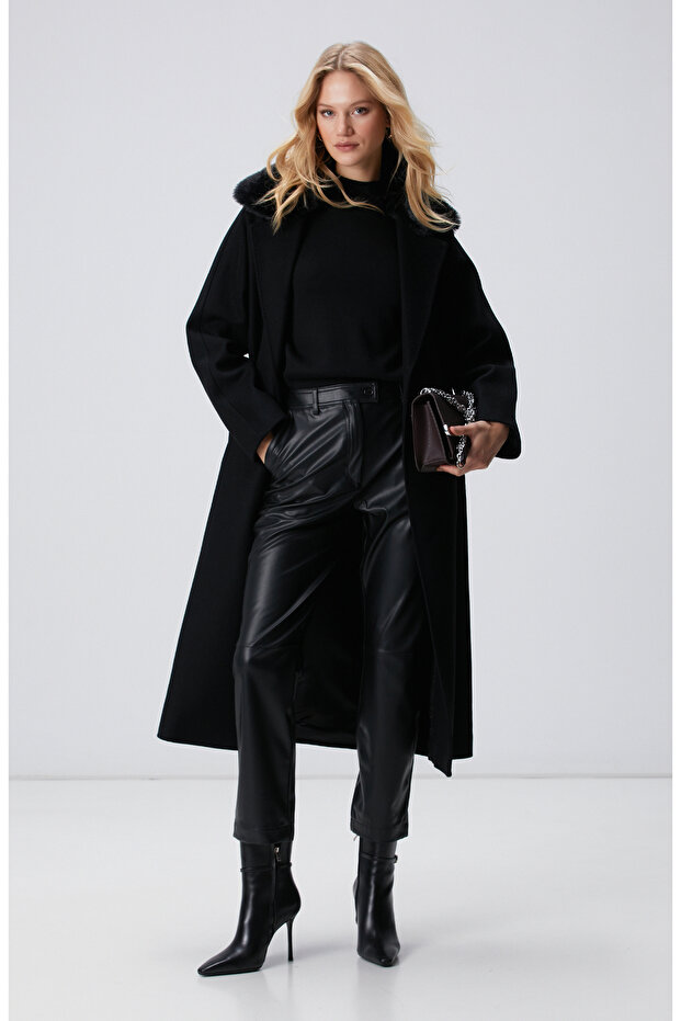 Siyah Dik Yaka Triko Kazak - 3