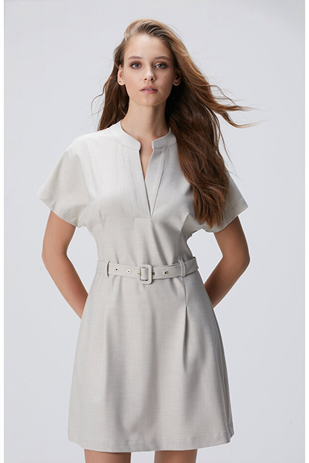 Bej Kemerli Mini Elbise - 1