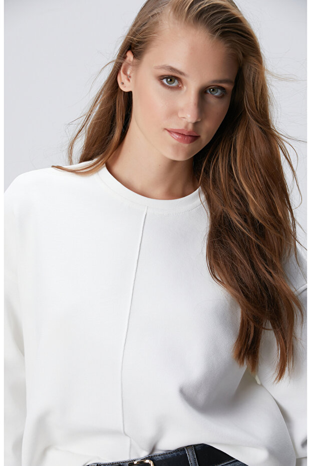 Kırık Beyaz Sweatshirt - 2
