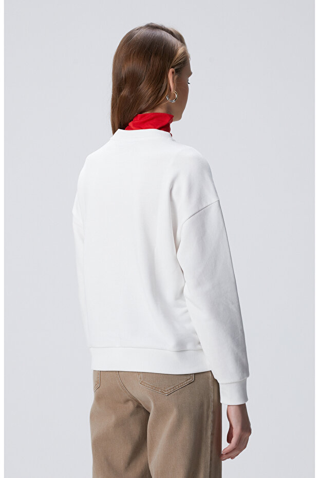 Kırık Beyaz Sweatshirt - 6