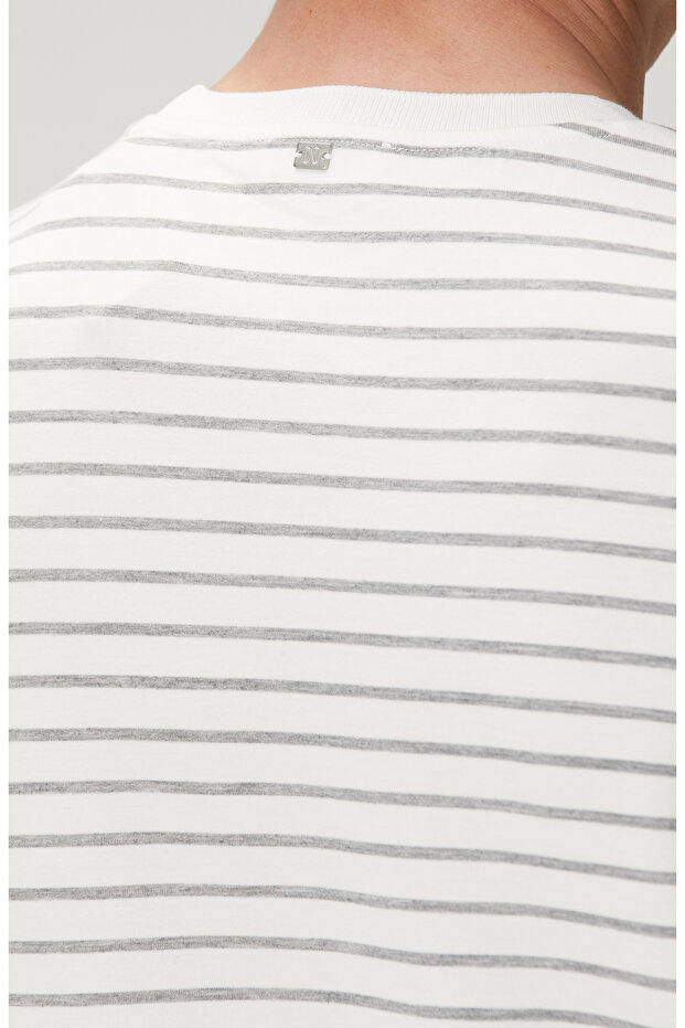 Kırık Beyaz Gömlek - 7