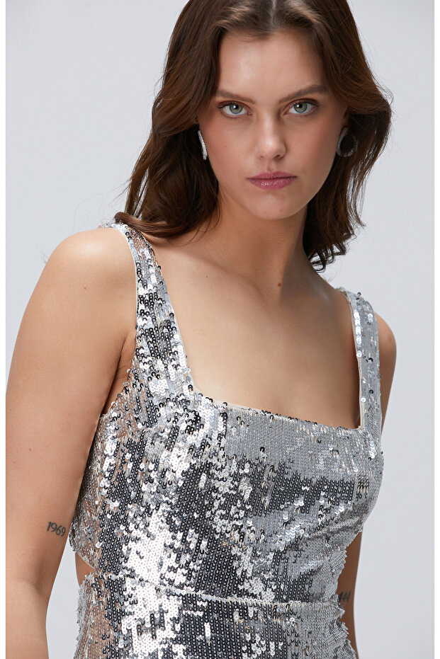 Silver Payetli Midi Abiye Elbise - 4